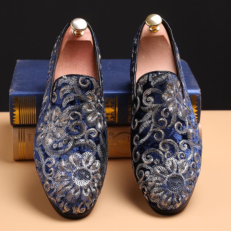 Sequin embroidered vintage floral loafers