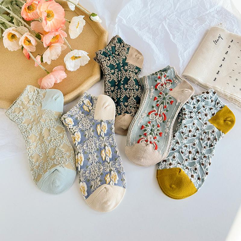 Retro Series Floral Socks