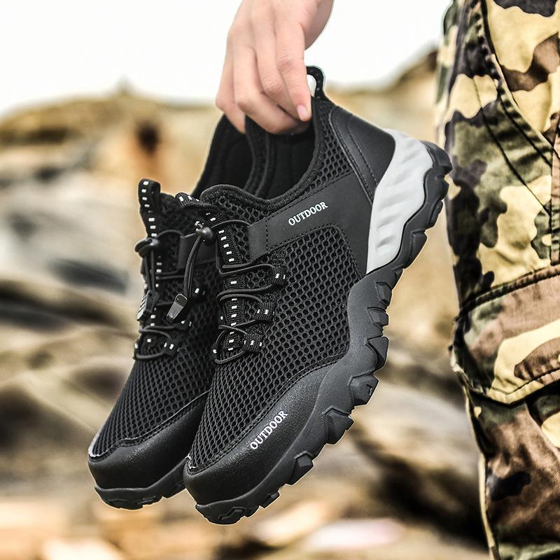 Outdoor breathable wading sneakers